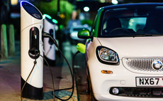 UK sales of new electric vehicles hit new heights